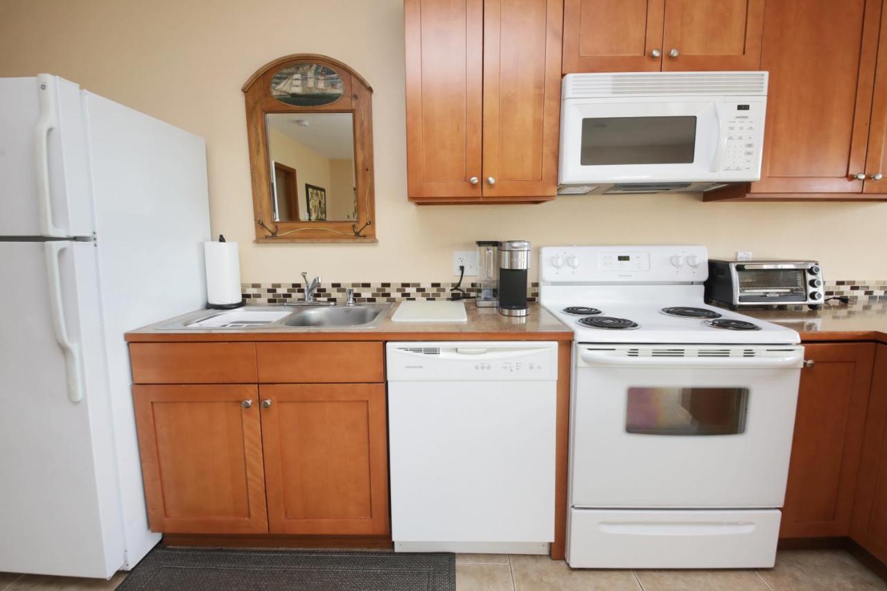 Maxwelton Beach Sunsets! Kayaks & Paddleboards! 1 Min Walk To The Water! Clinton Exterior foto