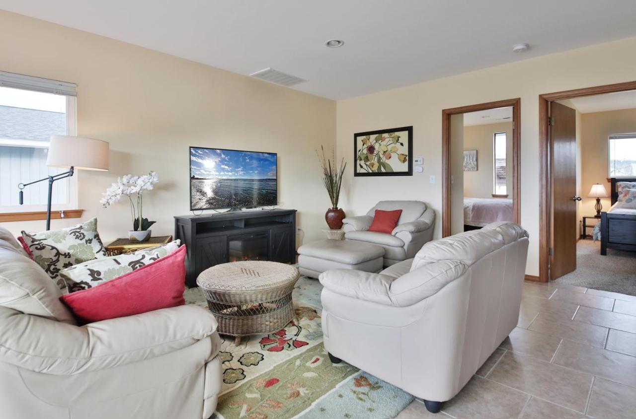 Maxwelton Beach Sunsets! Kayaks & Paddleboards! 1 Min Walk To The Water! Clinton Exterior foto