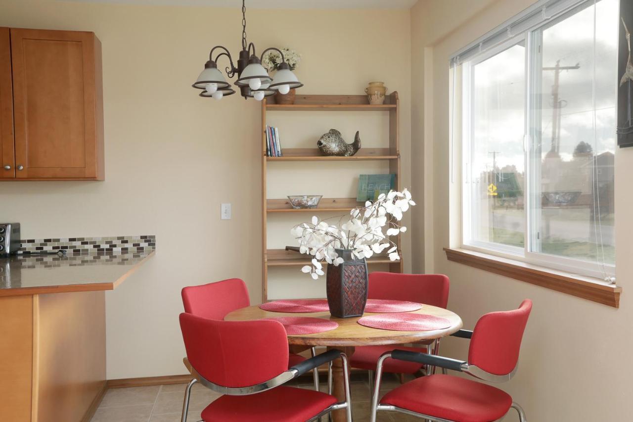 Maxwelton Beach Sunsets! Kayaks & Paddleboards! 1 Min Walk To The Water! Clinton Exterior foto